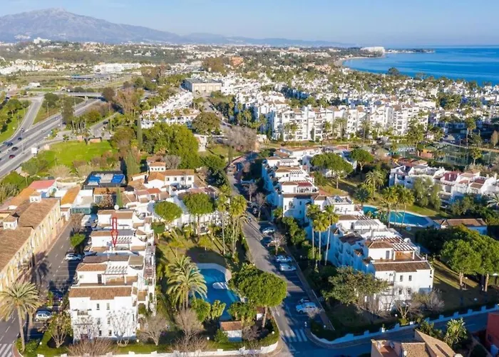 Holiday home Modern Side Duplex Penthouse Estepona