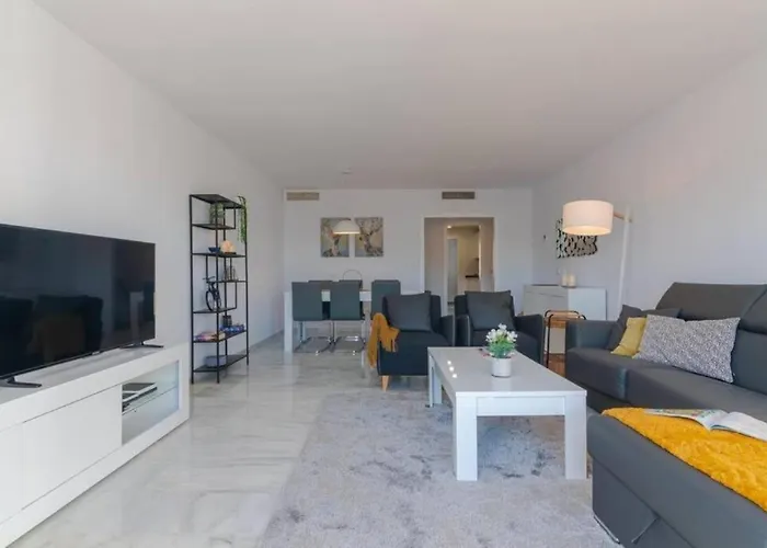 Modern Side Duplex Penthouse Holiday home